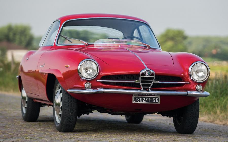 Alfa Romeo Giulia Sprint Speciale by Carrozzeria Bertone '1963